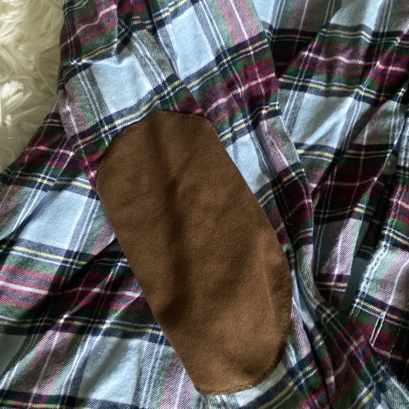 Boys flannel button-up! - Picture 3 of 5